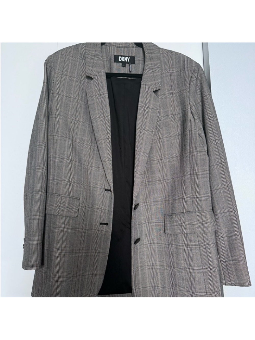 DKNY Men’s Gray Plaid Sport Coat - Classic Notch Lapel